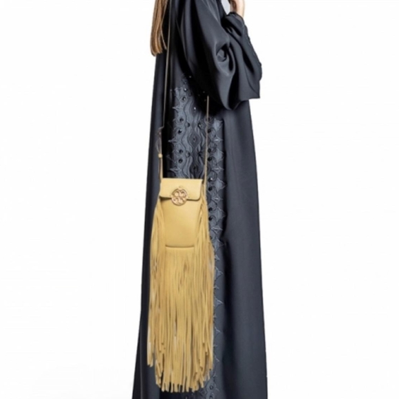 \Toy Burch Miller Phone Crossbody - Picture 2 of 6